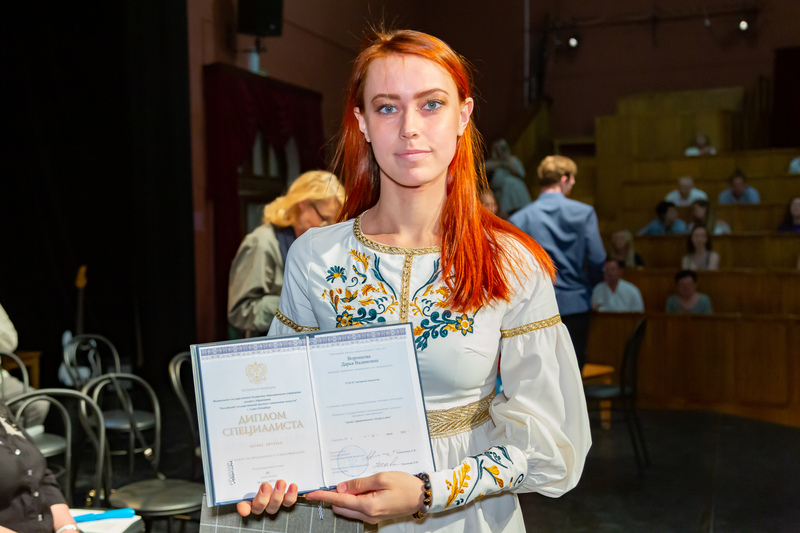 Церемония вручения дипломов выпускникам РГИСИ. Часть 1 (2022 год)