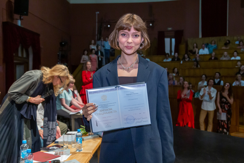 Церемония вручения дипломов выпускникам РГИСИ. Часть 2 (2022 год)