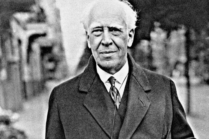 Поздравляем с Днем артиста!