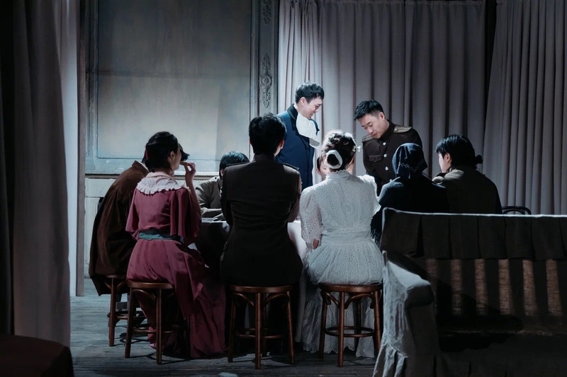 Премьера - «Три сестры» (курс Н.А. Колотовой)